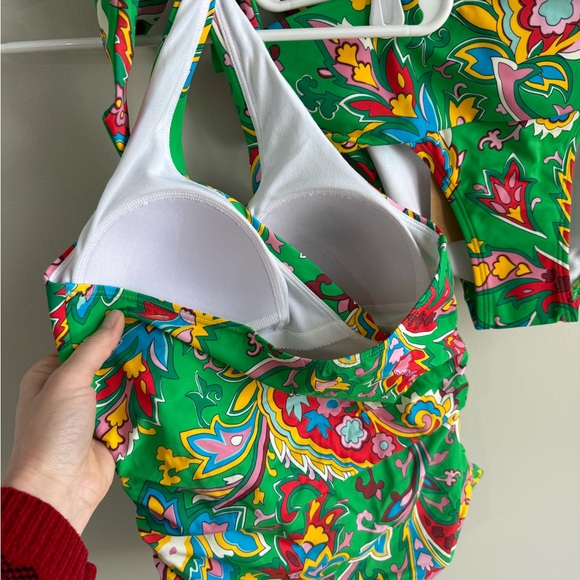 Boden Two Piece Swim Suit Set - Kelly Green Paisley - Sizes US 6/8 - NWT - Picture 9 of 16